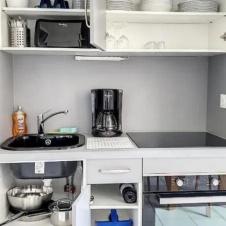 Apartment Amx5 - Les Falaises Un Logement Agreable Et Calme Au Rez De Chaussee *